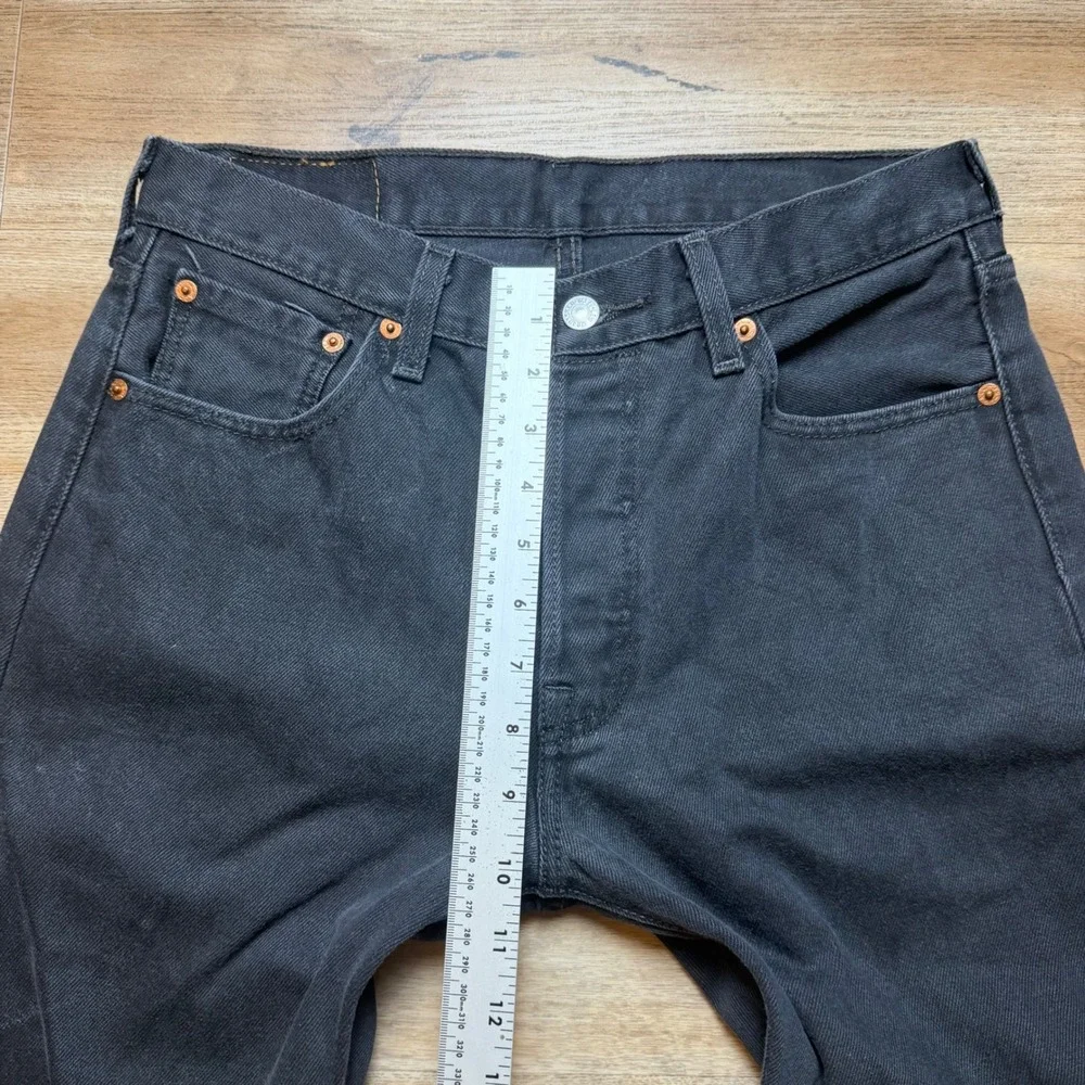 Levi's 501 Original Fit Jeans Mens 30x32 Black Button Fly Straight Leg Denim